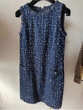 Authentic CHANEL Navy and White Tweed Sleeveless Shift Dress